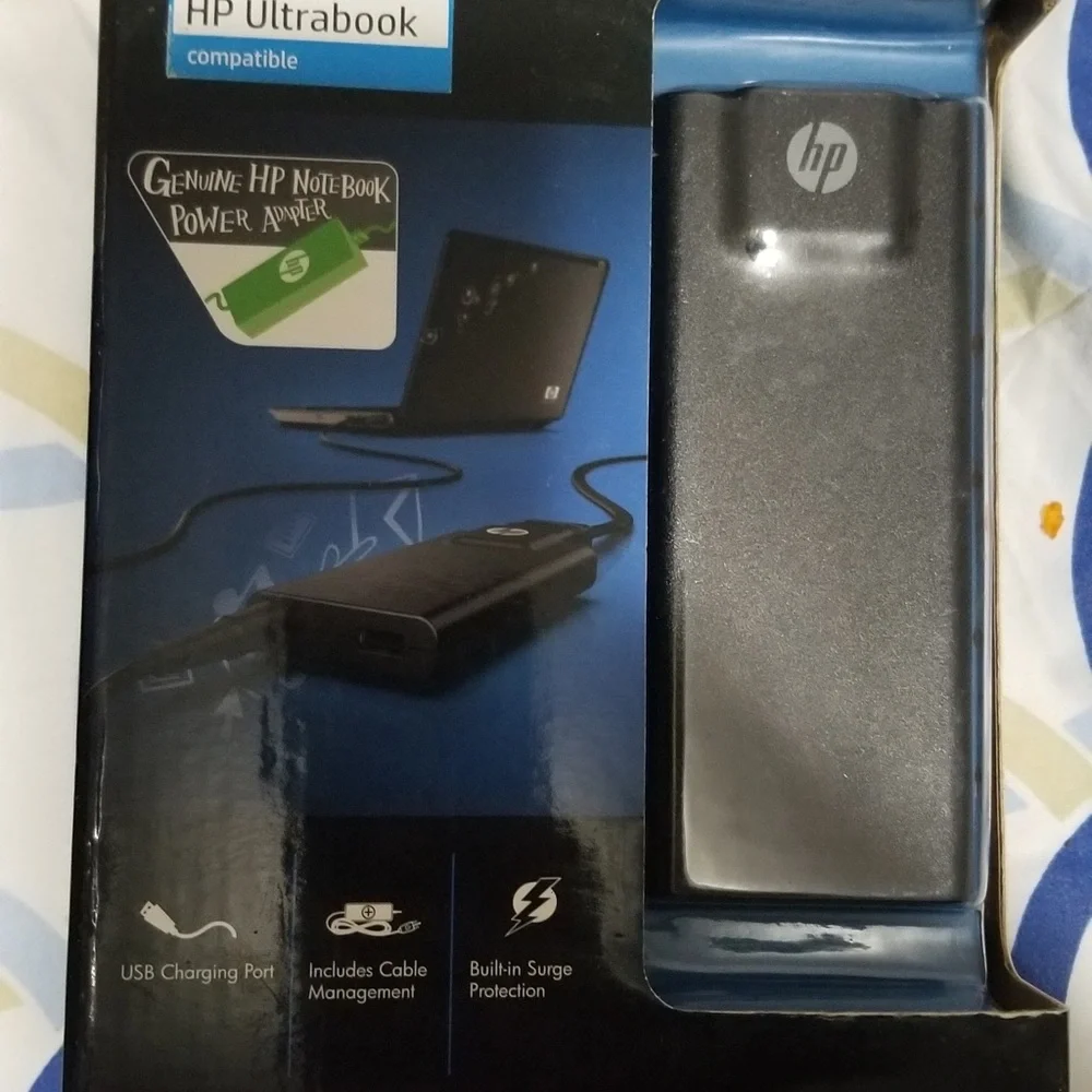 Power Adapter. Laptop Adapter.